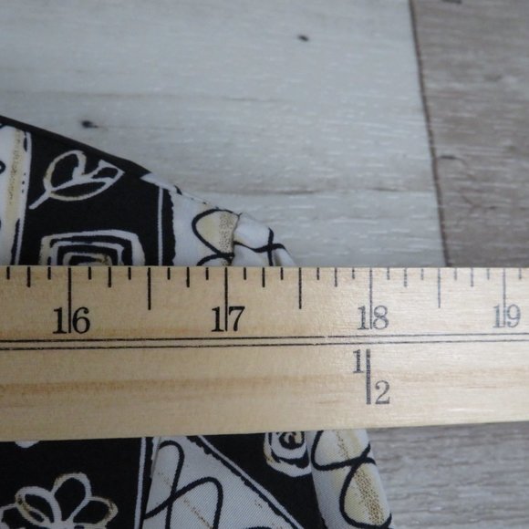 Truffles* Women's Long Sleeve Button Down Curved Hem Pad Shoulders Blouse~ Large - Picture 6 of 9